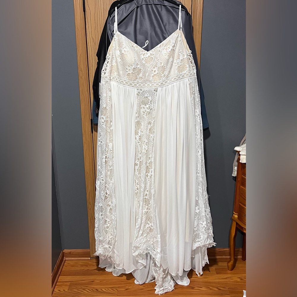 Liposa Bohemian Wedding Dress